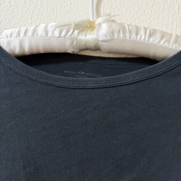 Brandy Melville Black Cropped Baby Tee Boat Neck One Size Size Small Crop Top - Picture 2 of 3